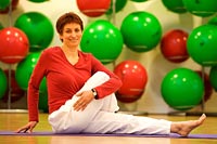 joga, joga hormonalna, HTZ, klimakterium, menopauza, zespół jajnika policystycznego, Shivanand, Dinah Rodrigues